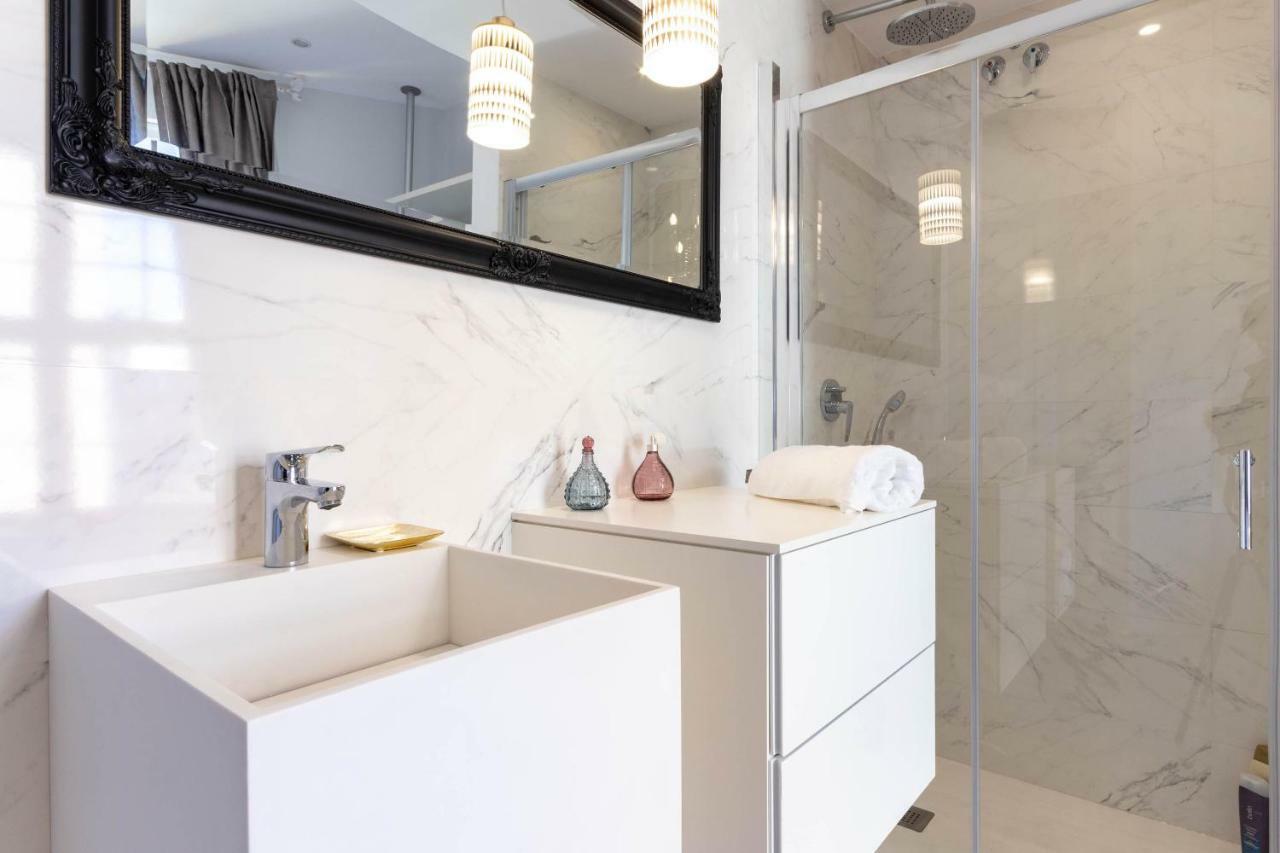 Apartment Acogedor, De Diseno Moderno En Zona Antigua